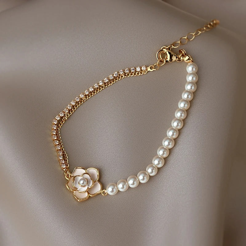 Vintage bloemenarmband