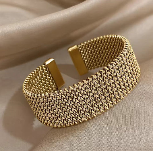 Klassieke open gevlochten mesh armband