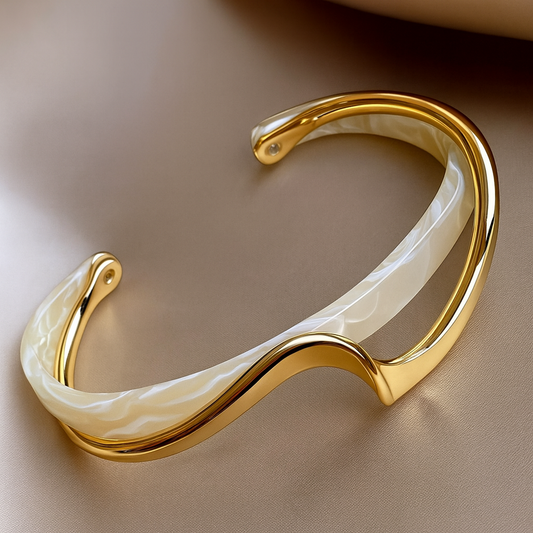 Elegante witte armband
