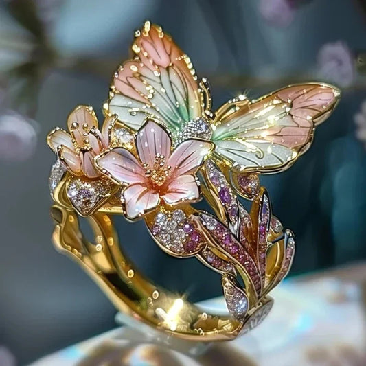 Vintage gouden ring met bloemenpatroon