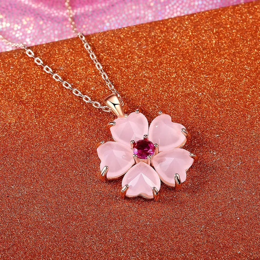 Roze bloemenkettingen